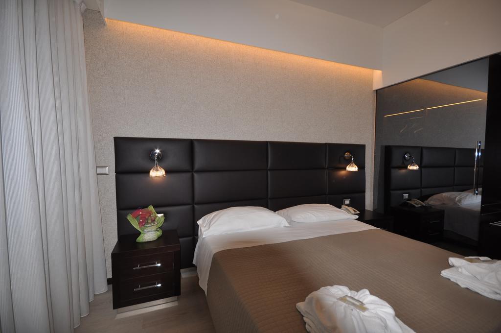 Hotel Adriatic&Beauty ริมินี ภายนอก รูปภาพ